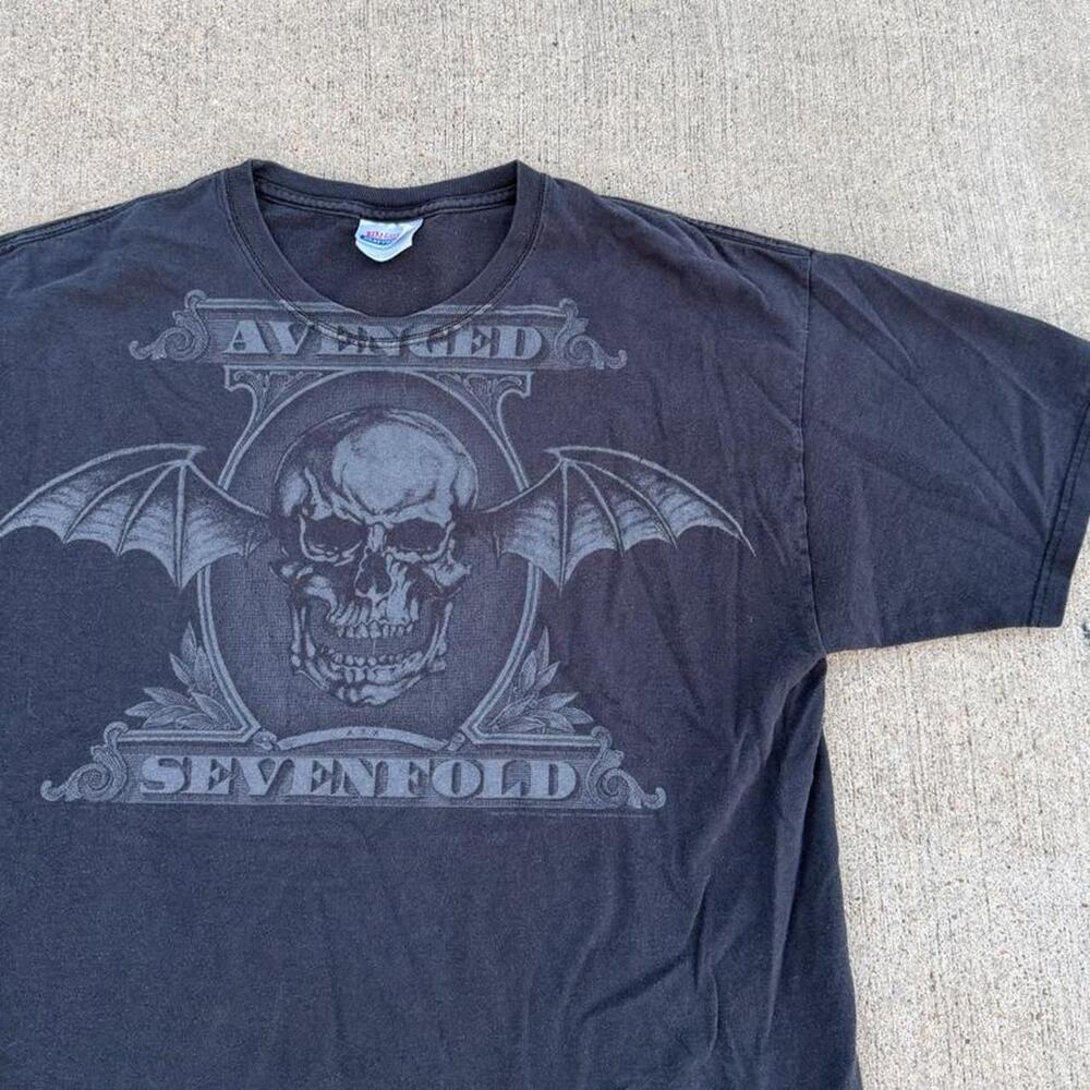 Avenged sevenfold black metal tee large